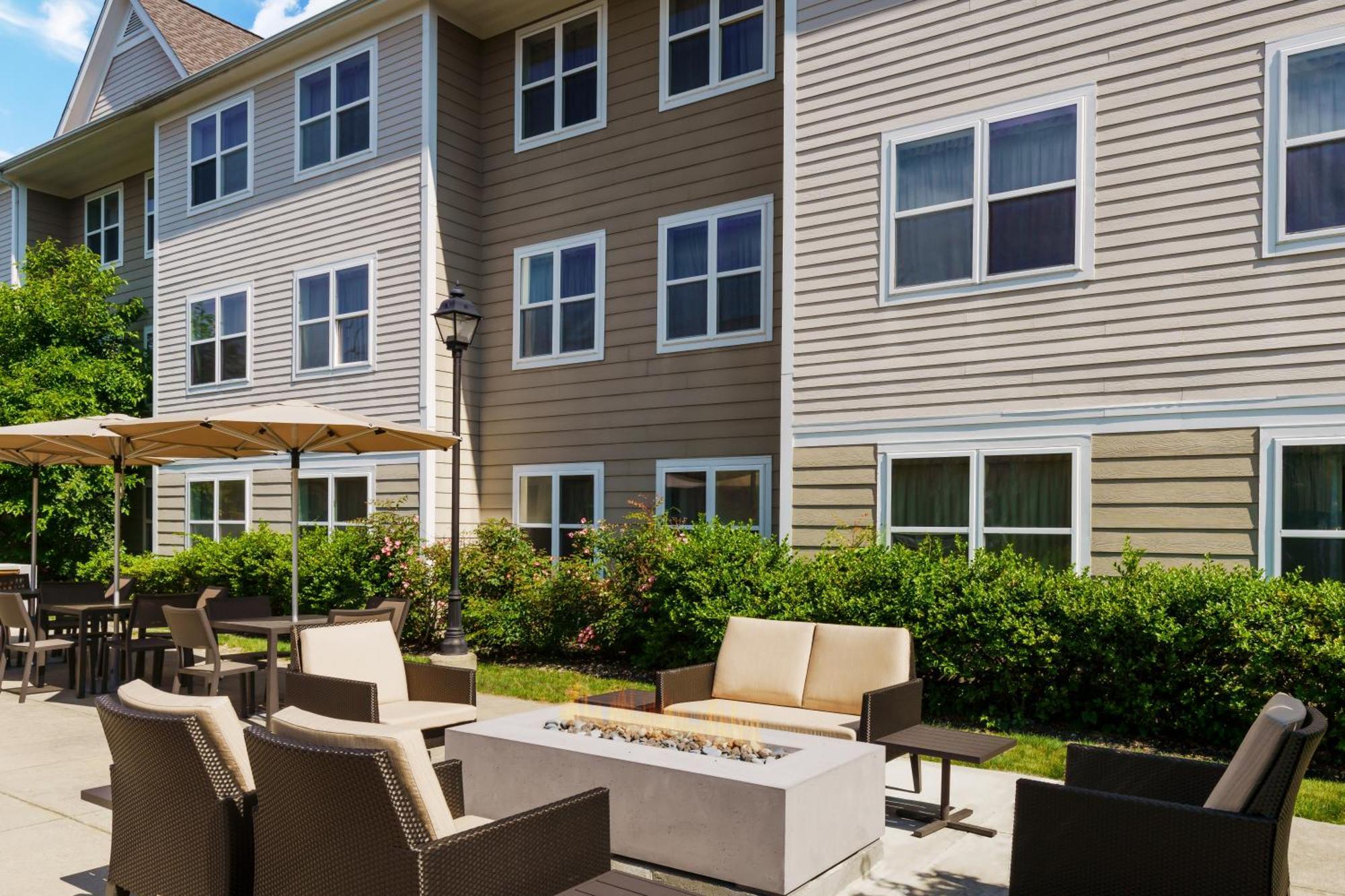 Residence Inn Boston Franklin Esterno foto
